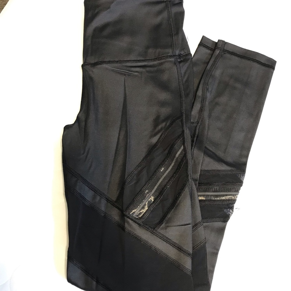 Victoria’s Secret Sport Knockout Mesh Bottoms